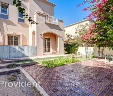 Upgraded | Corner Unit | Ready to Move - Photo 1