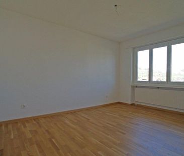 2.5-room apartment on the mezzanine floor in Reinach AG - Photo 6