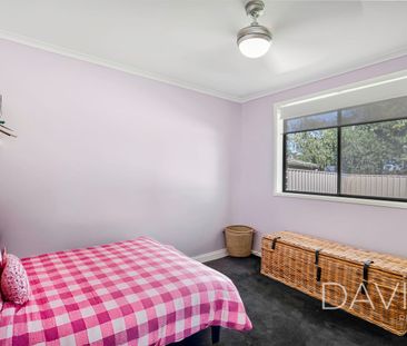 Fully Renovated Family Home with Multiple Living Areas, Huge Entert... - Photo 2