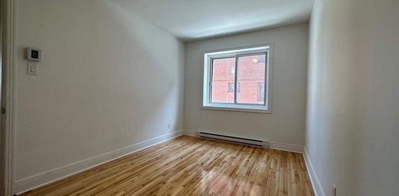 2 CH - 1 SDB - Montréal - $1,400 /mo - Photo 2