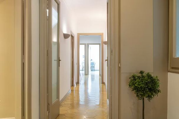 Carrer de Balmes, Barcelona, Catalonia 08006 - Photo 1