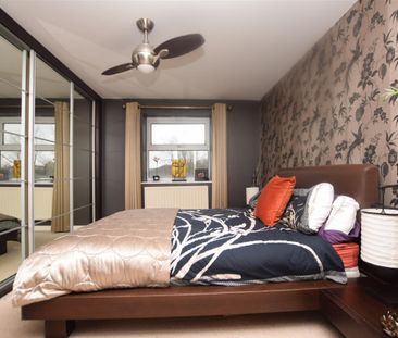 10285 Wick Road, Bristol - Photo 2