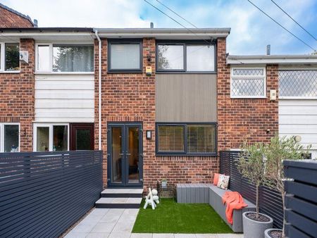 2 bedroom terraced house to rent - Photo 4