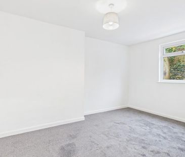 3 bedroom end of terrace house to rent - Photo 5