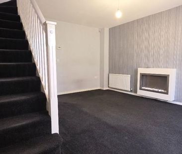 2 bedroom semi-detached house to rent - Photo 4