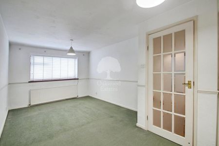 4 bedroom semi-detached house to rent - Photo 2