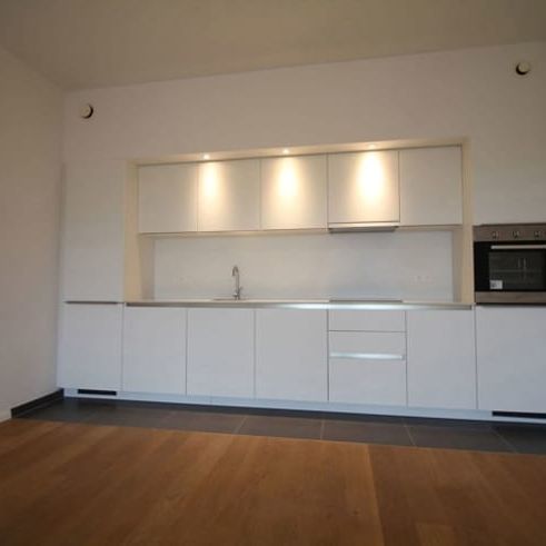Appartement te huur - Foto 1