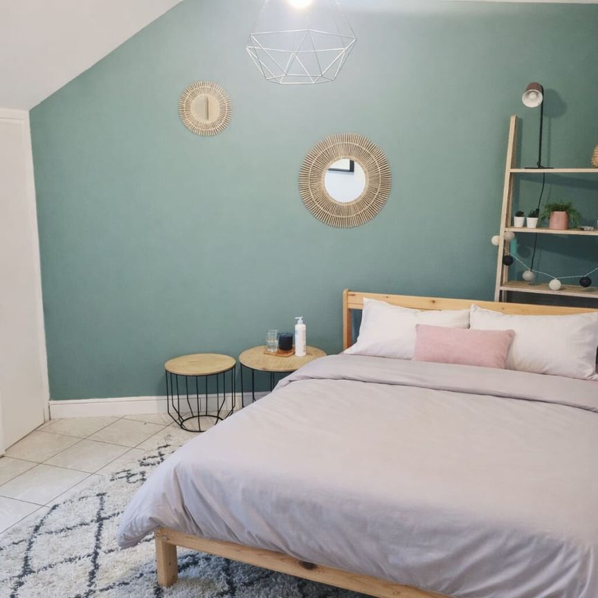 A VENDRE STUDIO MEUBLE 18 m² - KERENTRECH - Photo 1