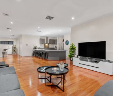 Gorgeous Family Home in Baldivis - Photo 1