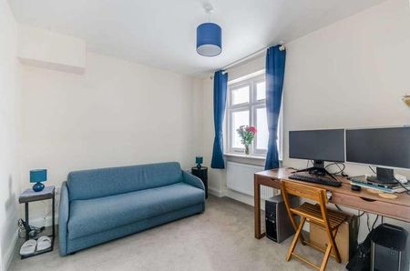 Holmbush Road, Putney, SW15 - Photo 5