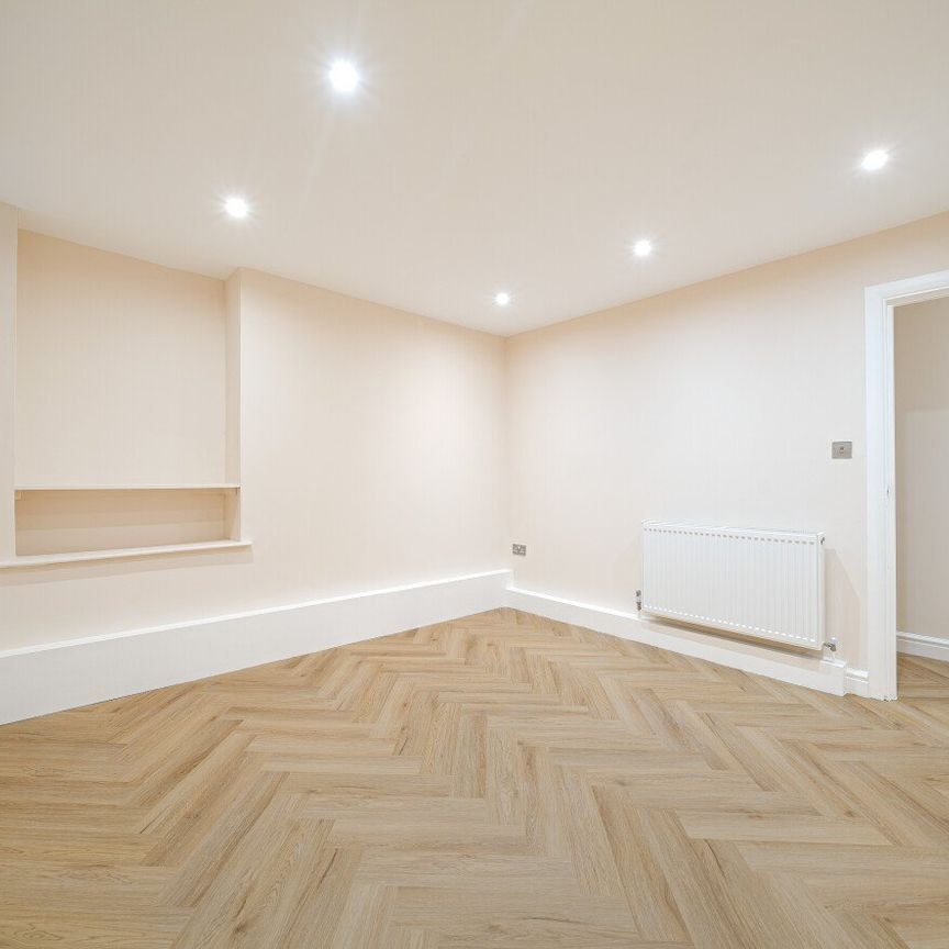 Mosslea Road, Penge, London, SE20 - Photo 1