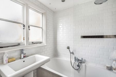 1 bedroom end of terrace house to rent - Photo 4