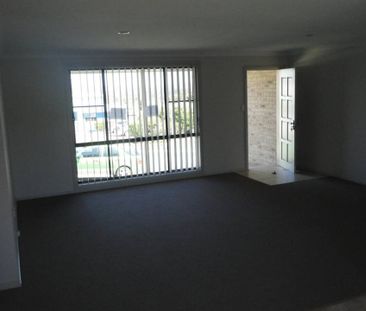 FAMILY HOME IN OXLEY VALE - Photo 1