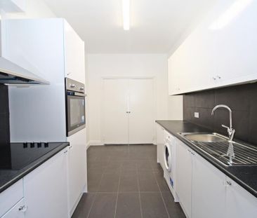 2 bedroom house to rent - Photo 2