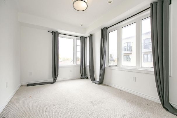 For Lease - 391 The Westway Road, Toronto, Ontario - Photo 1