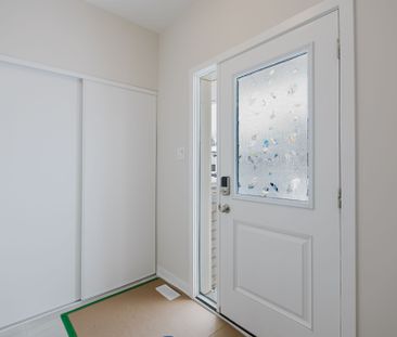 For Lease - 105 Tonic Crescent, Kanata, Ontario - Photo 2