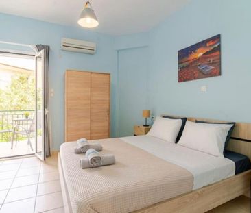 Διαμέρισμα για ενοικίαση - Παλαιά Φώκαια, - Photo 1