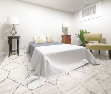 For Lease - 37 Bentworth Avenue Unit# Lower, Toronto, Ontario - Photo 2