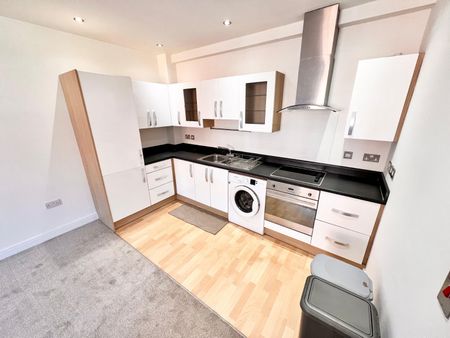 3 bedroom apartment to rent - Photo 5