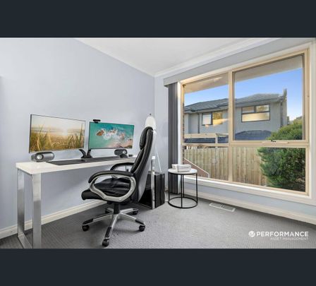 2/46 Darbyshire Rd, Mount Waverley, Vic 3149 - Photo 1