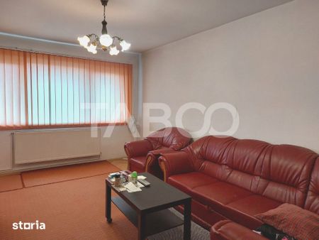 Apartament 2 camere de inchiriat balcon 12mp Mihai Viteazu Sibiu - Photo 4
