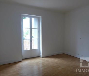 Location Appartement 1 pièce 49m² CAHORS 46000 - Photo 3