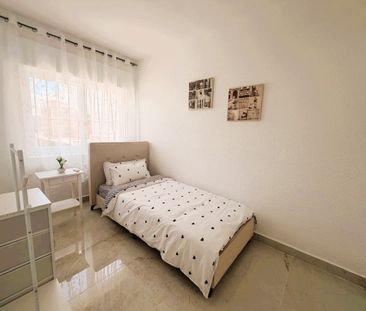 - DETACHED VILLA FOR RENT - Photo 6