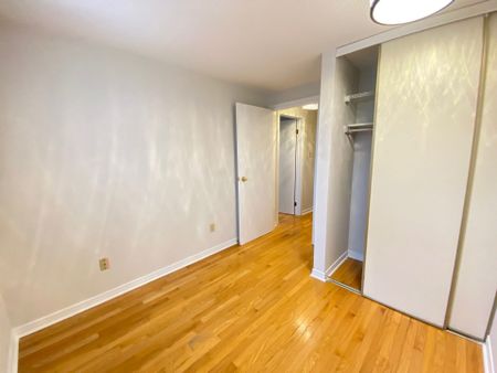 For Lease - 1786 Attawandaron Road Unit# 36, London North, Ontario - Photo 4