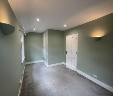 Limes Avenue, Melton Mowbray - Photo 3