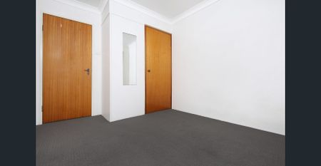 OCEAN VIEWS - Photo 5