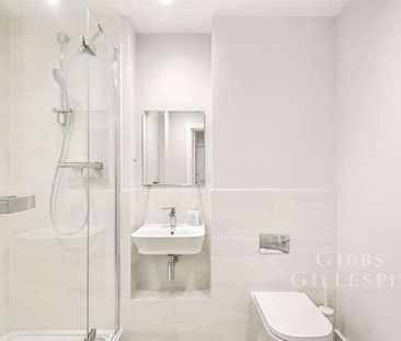 Long Lane, Hillingdon, UB10 - Photo 6