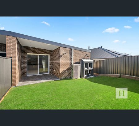 27a Columbus St, Hamlyn Terrace, NSW 2259 - Photo 4