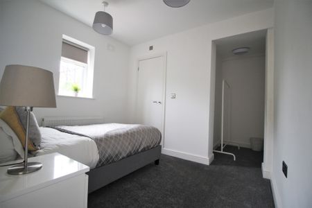 13A Kelso Road, LS2 9PR, Leeds - Photo 4