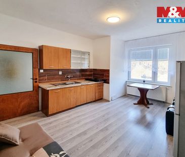 Pronájem bytu 2+kk 79 m² - Fotografie 4