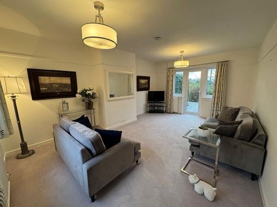 3 bedroom semi-detached house to rent - Photo 1