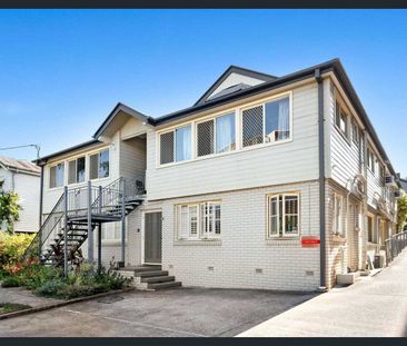 Neat & Fully Furnished Studio – Low‑Maintenance Living in a Conveni... - Photo 4