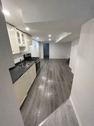 For Lease - 2467 Gerrard Street, Toronto, Ontario - Photo 1