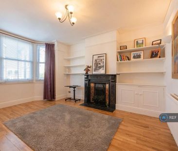 4 bedroom terraced house to rent - Photo 1