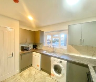 Park Avenue Grays, Property for rent - Photo 3