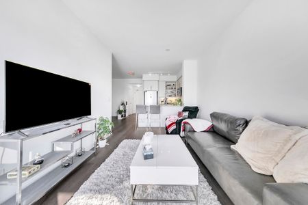 For Lease - 65 Oneida Crescent Unit# 1807, Richmond Hill, Ontario - Photo 2