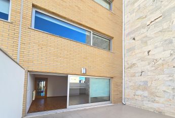 1 bedroom flat with two terraces next to Glicinias!