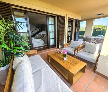3 bedroom luxury Semidetached House for rent in Sotogrande, Andalusia - Photo 5
