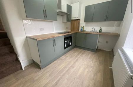 3 Bed Flat, Sylvan Avenue, N22 - Photo 4