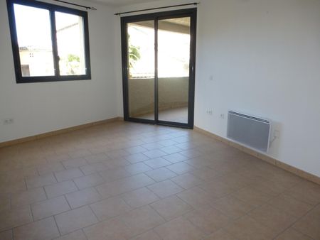 Location Appartement 3 pièces 88m² VOGUE 07200 - Photo 2