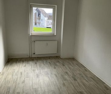 Einzugsbereite Erdgeschosswohnung mit 2-Zimmern und Balkon in Wette... - Foto 4