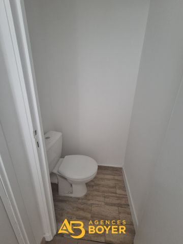 Location Appartement 2 pièces 37m² BANDOL 83150 - Photo 4