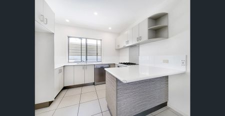 Modern Coastal Living in the Town of Seaside - Photo 5