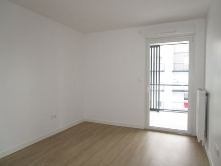 Appartement RUE DU CAPITAINE ALFRED DREYFUS - Photo 3
