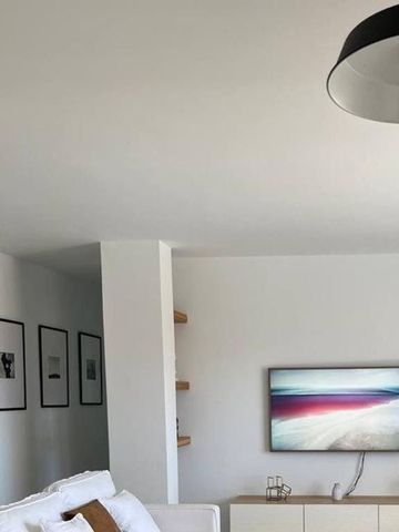 4 bedroom luxury penthouse for rent in Benahavís, Andalusia - Photo 3