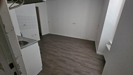 T3 180 RUE DE LA GARE - Photo 5